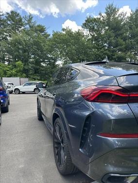 2022 BMW X6 xDrive40i