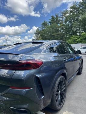 2022 BMW X6 xDrive40i