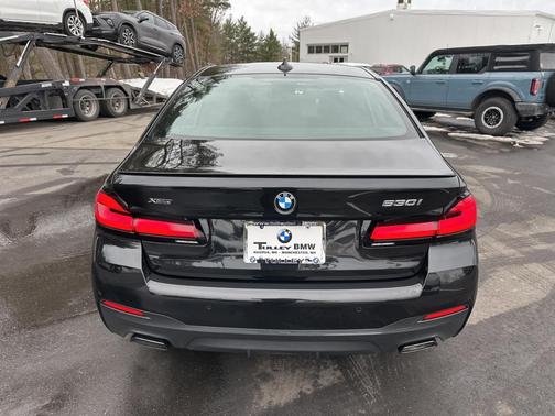 2023 BMW 530 i xDrive