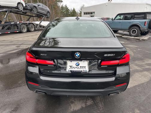 2023 BMW 530 i xDrive