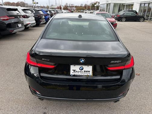 2023 BMW 330 xDrive