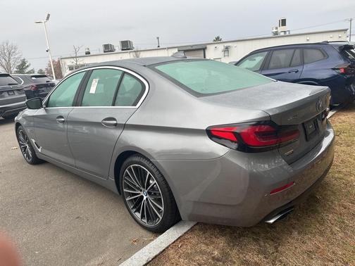 2023 BMW 530e Base