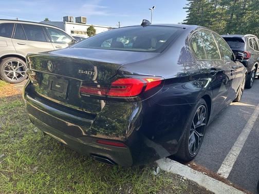 2022 BMW 540 i xDrive