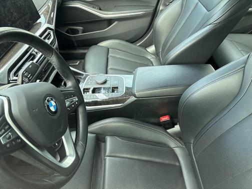 2023 BMW 330 xDrive