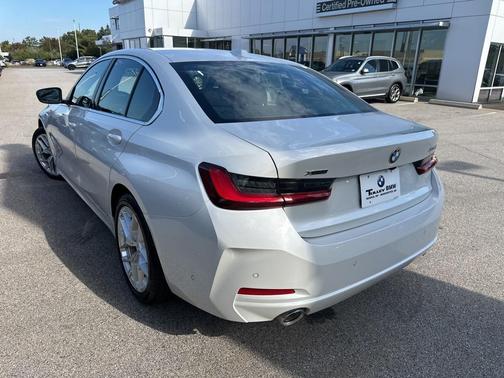 2025 BMW 330 i xDrive