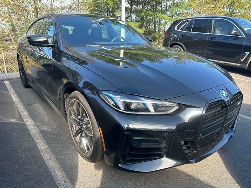 Black Sapphire Metallic 2026 BMW M440 i xDrive