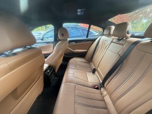 2020 BMW 530 xDrive