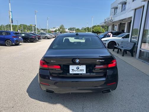 2022 BMW 540 i xDrive