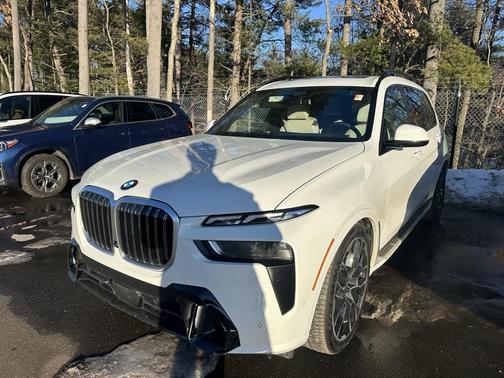 2024 BMW X7 xDrive40i