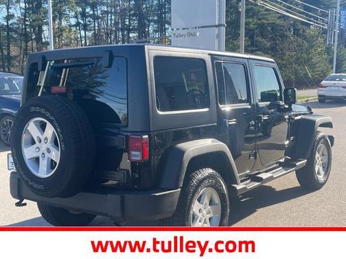 Photo 3 of 28 of 2018 Jeep Wrangler JK Unlimited Sport