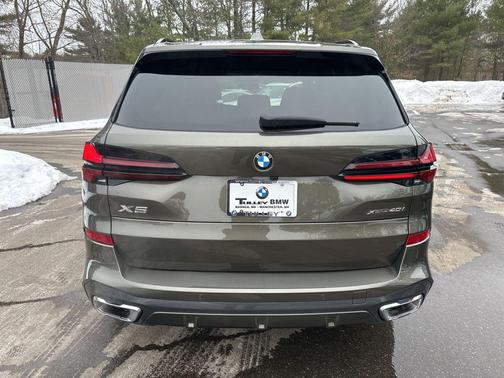 2025 BMW X5 xDrive40i