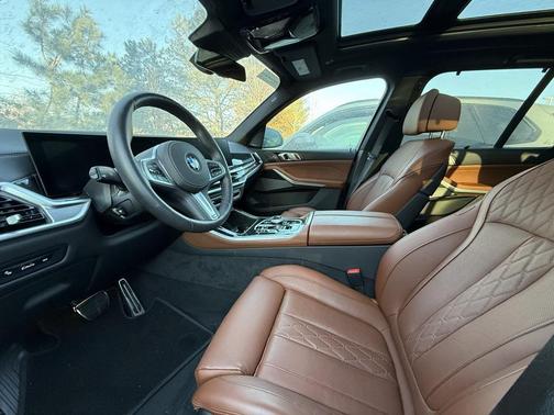 2025 BMW X5 xDrive40i