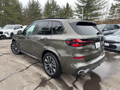2025 BMW X5 xDrive40i