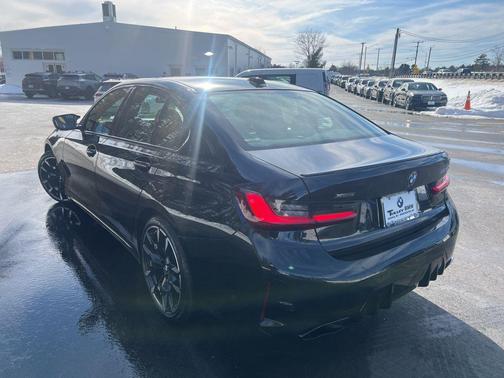 2025 BMW M340 xDrive