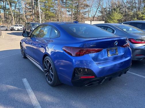 2025 BMW M440 i xDrive