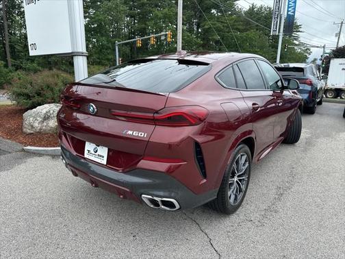 2025 BMW X6 M60i
