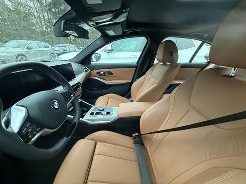 2025 BMW 330 xDrive