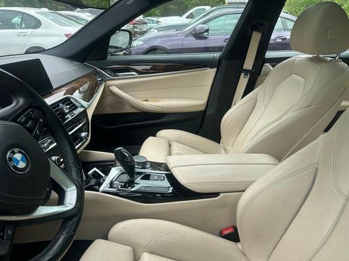 Jatoba Brown Metallic 2017 BMW 530 xDrive