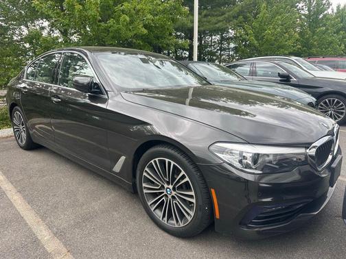 Jatoba Brown Metallic 2017 BMW 530 xDrive