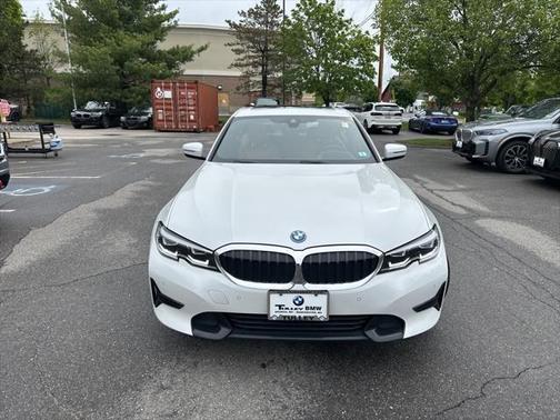 2022 BMW 330e Base