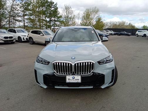 Brooklyn Grey Metallic 2026 BMW X5 PHEV xDrive50e