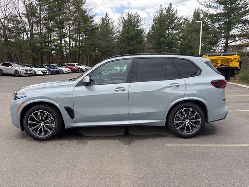 Brooklyn Grey Metallic 2026 BMW X5 PHEV xDrive50e