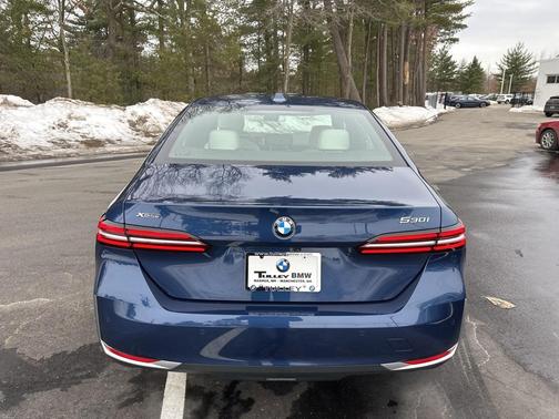 2025 BMW 530 xDrive