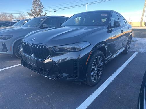2025 BMW X6 xDrive40i