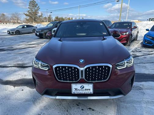 2025 BMW X4 xDrive30i