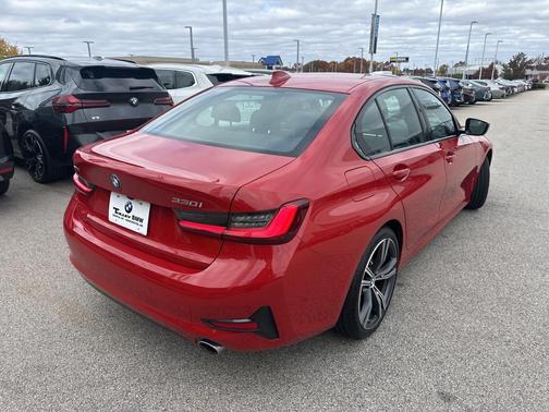 2022 BMW 330 xDrive