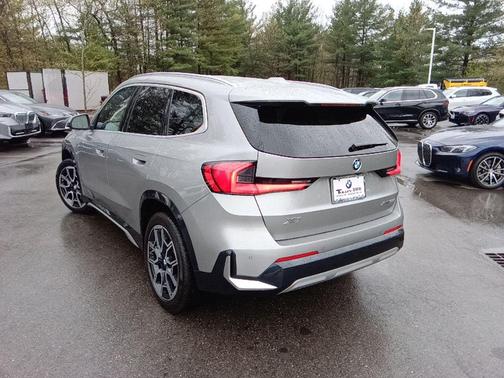 Space Silver Metallic 2023 BMW X1 xDrive28i
