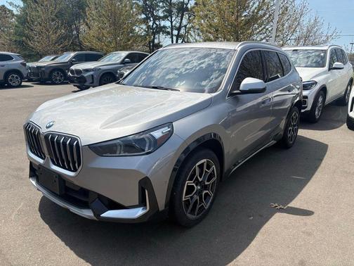 Space Silver Metallic 2023 BMW X1 xDrive28i