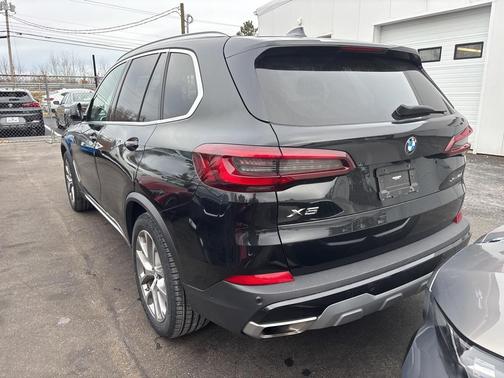 2023 BMW X5 xDrive40i