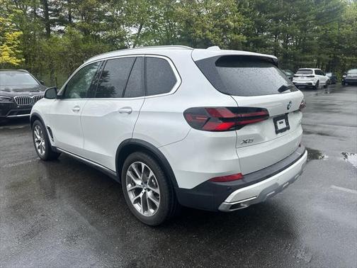 2025 BMW X5 xDrive40i