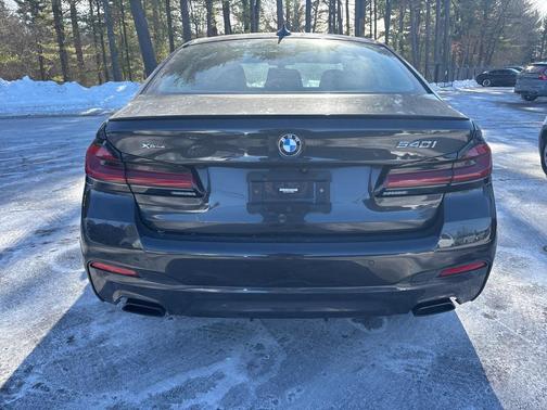 2023 BMW 540 i xDrive