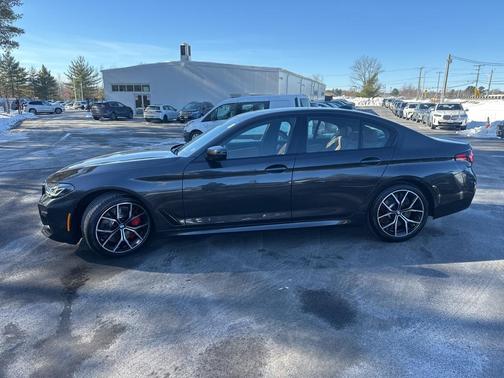 2023 BMW 540 i xDrive