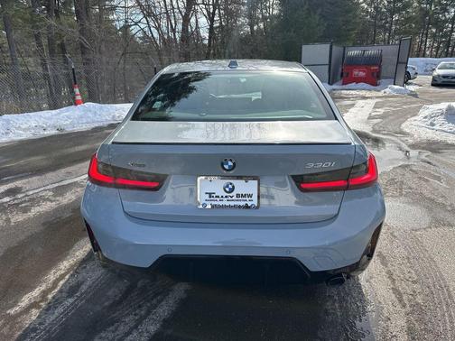 2024 BMW 330 xDrive