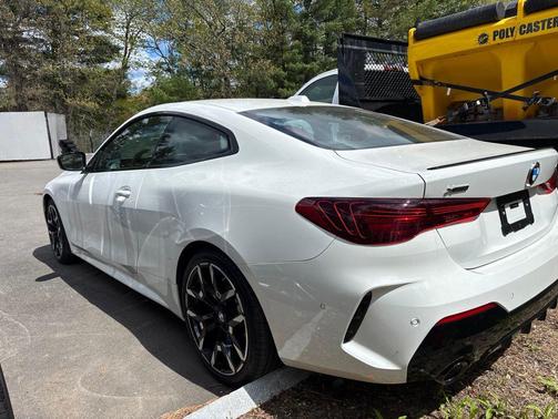 Alpine White 2026 BMW 430 i xDrive