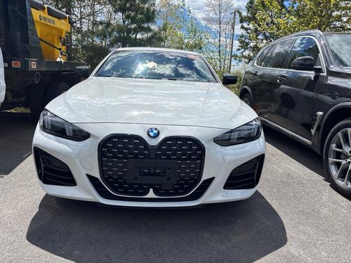 Alpine White 2026 BMW 430 i xDrive