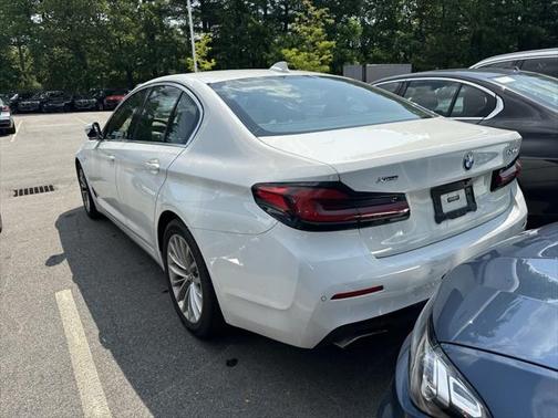 2022 BMW 530 i xDrive