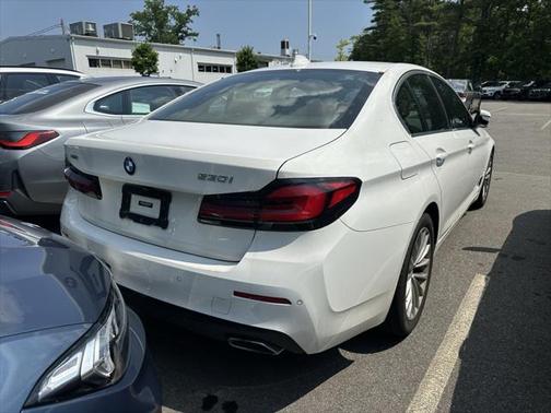 2022 BMW 530 i xDrive