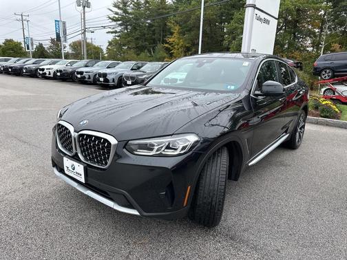 2023 BMW X4 xDrive30i