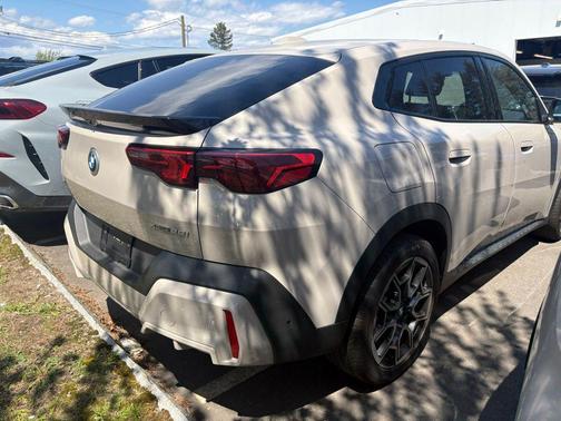 Dune Grey Metallic 2026 BMW X2 xDrive28i