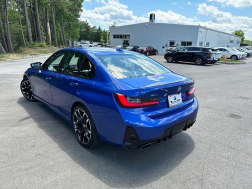 Portimao Blue Metallic 2025 BMW M340 xDrive