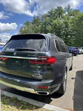 2022 BMW X7 xDrive40i