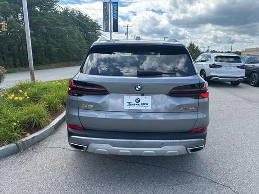 2025 BMW X5 xDrive40i