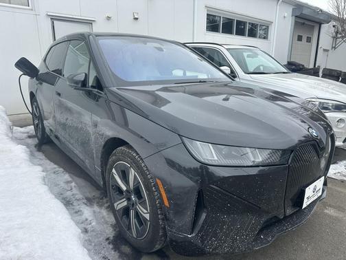 2026 BMW iX xDrive45
