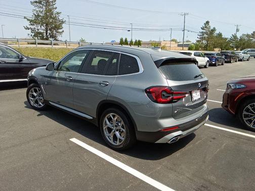 Skyscraper Grey Metallic 2024 BMW X3 xDrive30i