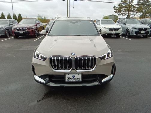 Dune Grey Metallic 2026 BMW X1 xDrive28i