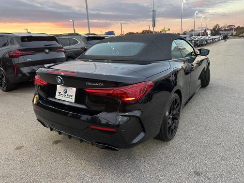 2025 BMW M440 i xDrive